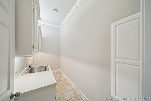 9904 E 90th Court North, Owasso, OK 74055