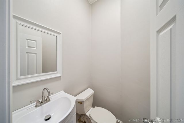 9904 E 90th Court North, Owasso, OK 74055