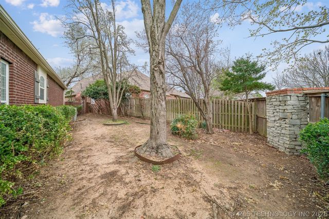 9904 E 90th Court North, Owasso, OK 74055