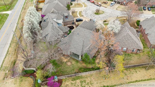 9904 E 90th Court North, Owasso, OK 74055