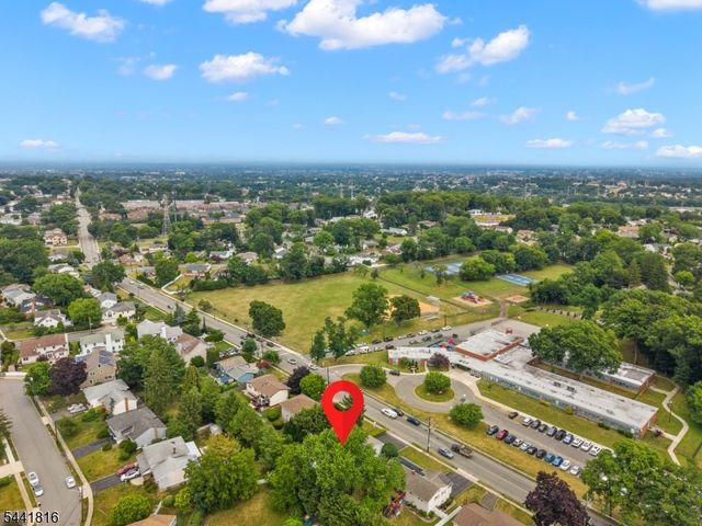 760 Grove St, Clifton City, NJ 07013