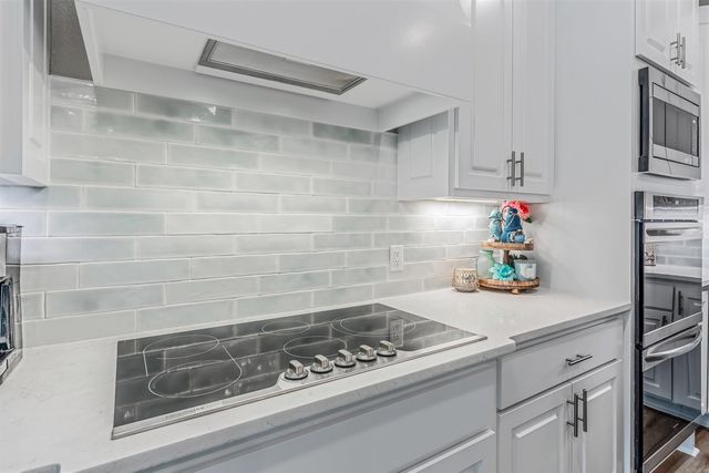 9096 Stone Canyon Drive, Bryant, AR 72002