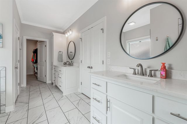 9096 Stone Canyon Drive, Bryant, AR 72002