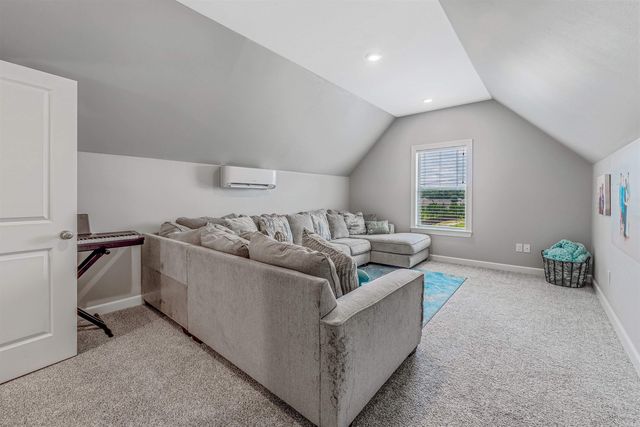 9096 Stone Canyon Drive, Bryant, AR 72002