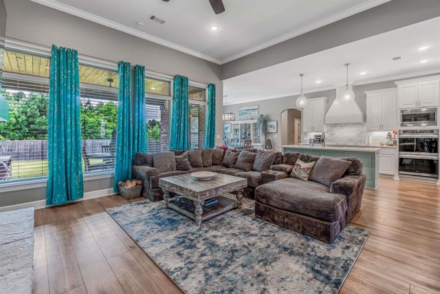 9096 Stone Canyon Drive, Bryant, AR 72002