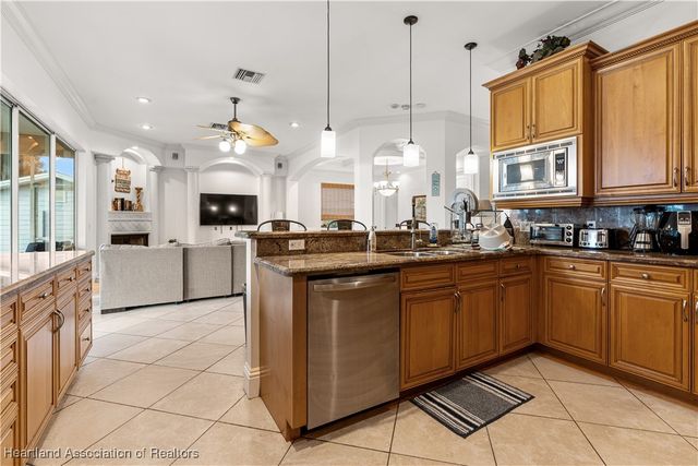 119 Sunset Terrace, Lake Placid, FL 33852