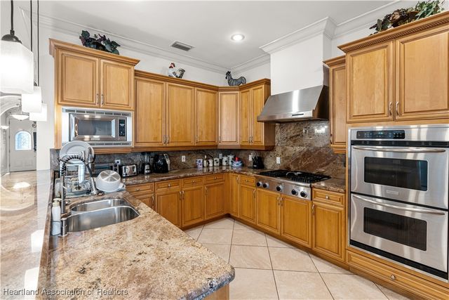 119 Sunset Terrace, Lake Placid, FL 33852