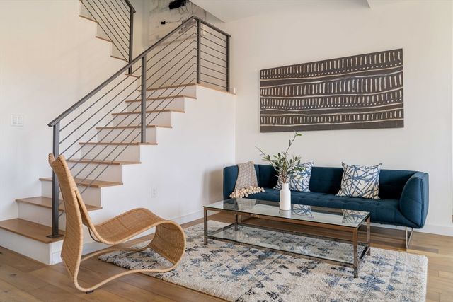 97 Elmwood Street 313, Cambridge, MA 02140