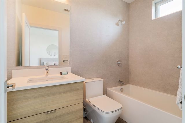 97 Elmwood Street 313, Cambridge, MA 02140
