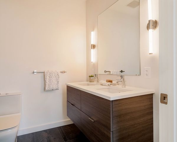 97 Elmwood Street 313, Cambridge, MA 02140