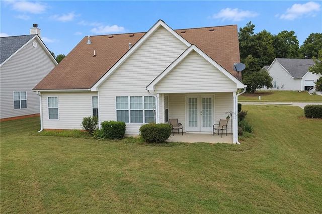 1126 Strath Clyde Way, Mcdonough, GA 30253