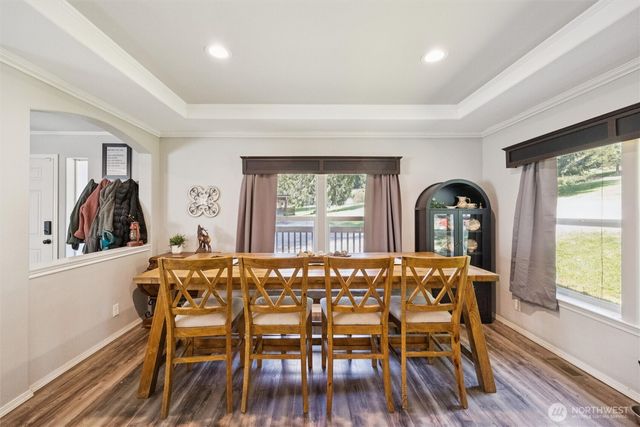 230 Home Town Drive, Kelso, WA 98626