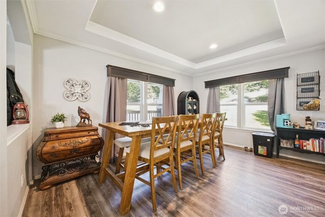 230 Home Town Drive, Kelso, WA 98626