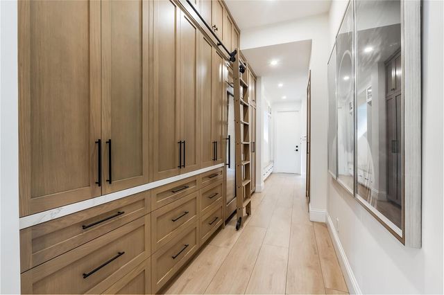 2825 Hackney Road, Weston, FL 33331