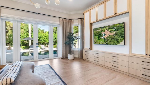 2825 Hackney Road, Weston, FL 33331