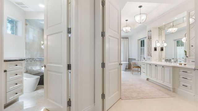 2825 Hackney Road, Weston, FL 33331