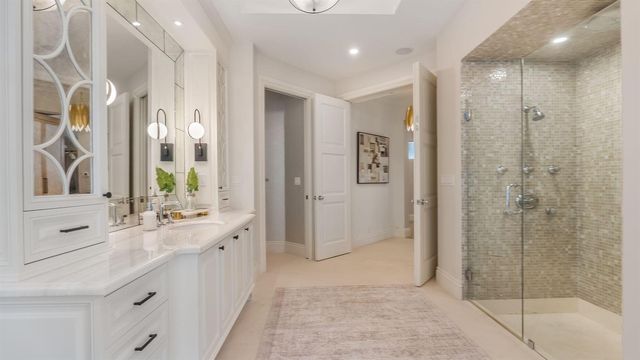 2825 Hackney Road, Weston, FL 33331