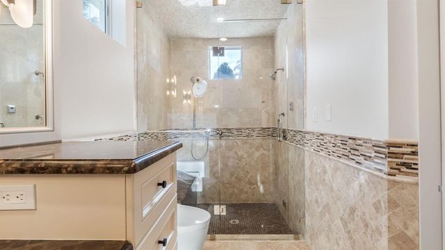 2825 Hackney Road, Weston, FL 33331
