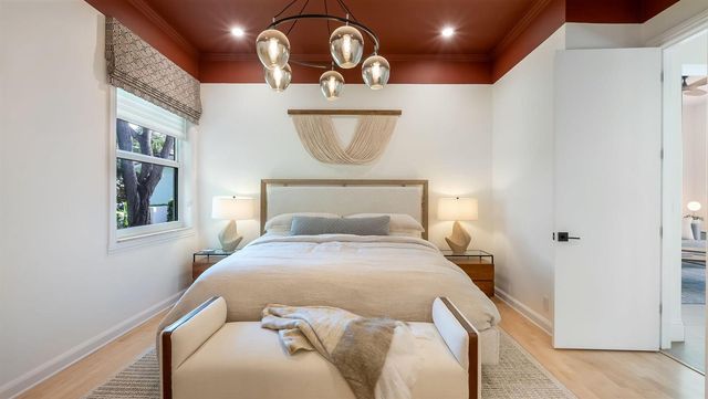 2825 Hackney Road, Weston, FL 33331