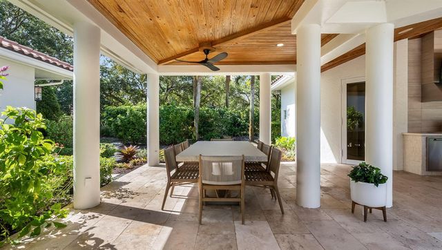 2825 Hackney Road, Weston, FL 33331