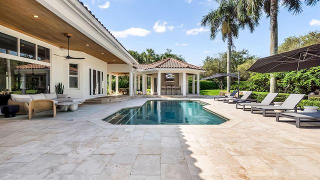 2825 Hackney Road, Weston, FL 33331