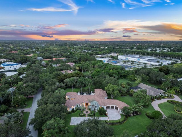 2825 Hackney Road, Weston, FL 33331