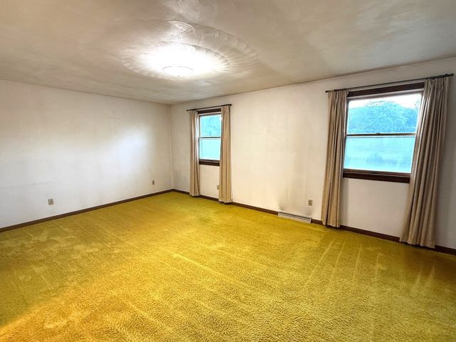 1130 SAINT ANN Drive, Erie, PA 16509