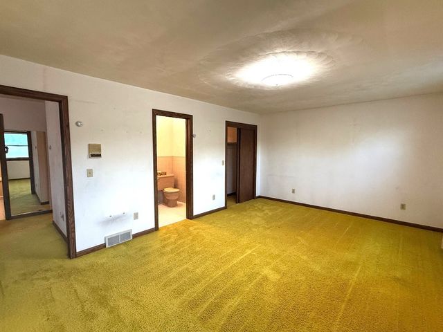 1130 SAINT ANN Drive, Erie, PA 16509