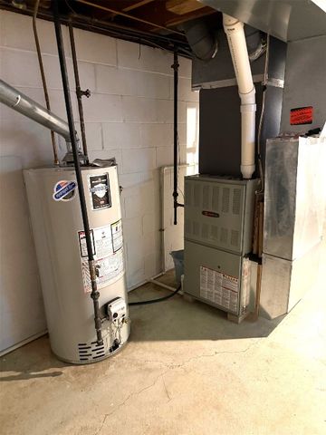 1130 SAINT ANN Drive, Erie, PA 16509