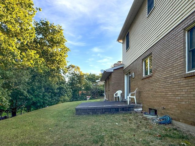 1130 SAINT ANN Drive, Erie, PA 16509