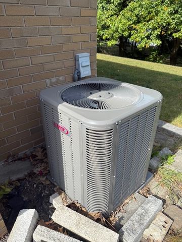 1130 SAINT ANN Drive, Erie, PA 16509