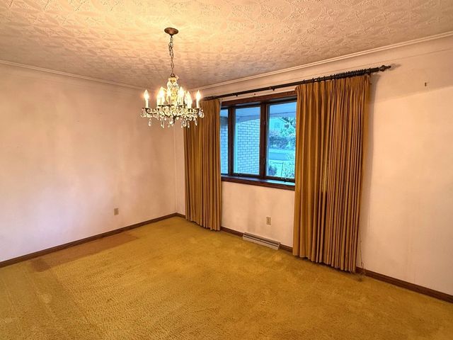 1130 SAINT ANN Drive, Erie, PA 16509