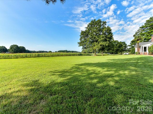 279 James Road, Oakboro, NC 28129
