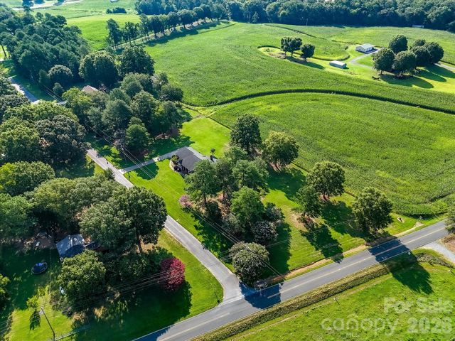 279 James Road, Oakboro, NC 28129