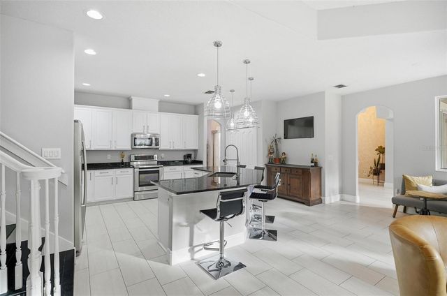 2914 LEE SHORE LOOP, Orlando, FL 32820