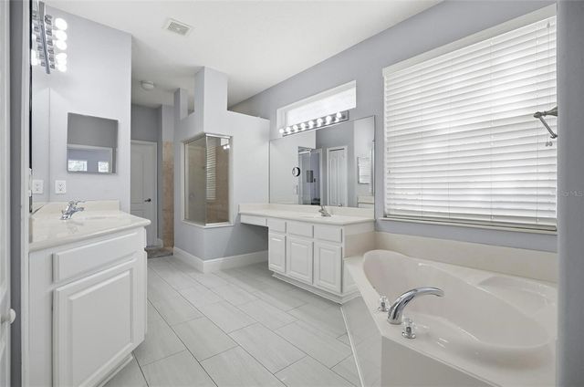 2914 LEE SHORE LOOP, Orlando, FL 32820