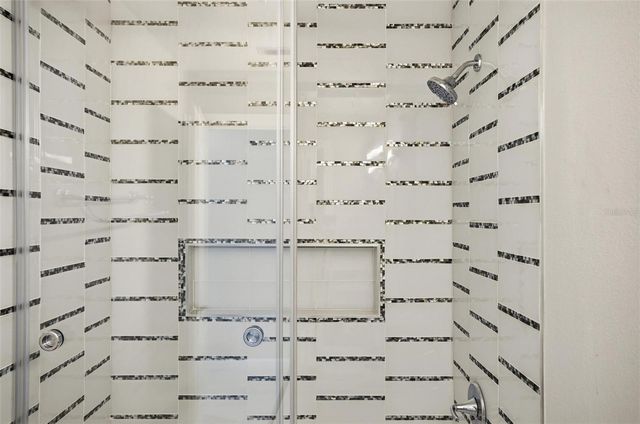 2914 LEE SHORE LOOP, Orlando, FL 32820