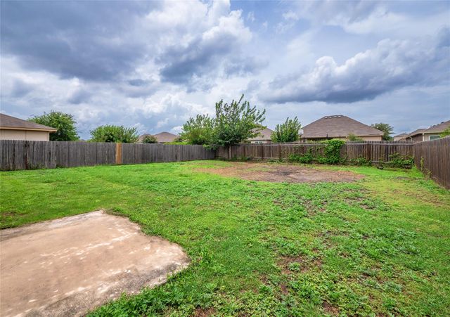1480 Twin CV, Kyle, TX 78640