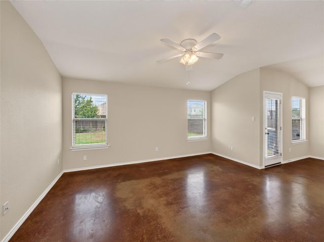1480 Twin CV, Kyle, TX 78640