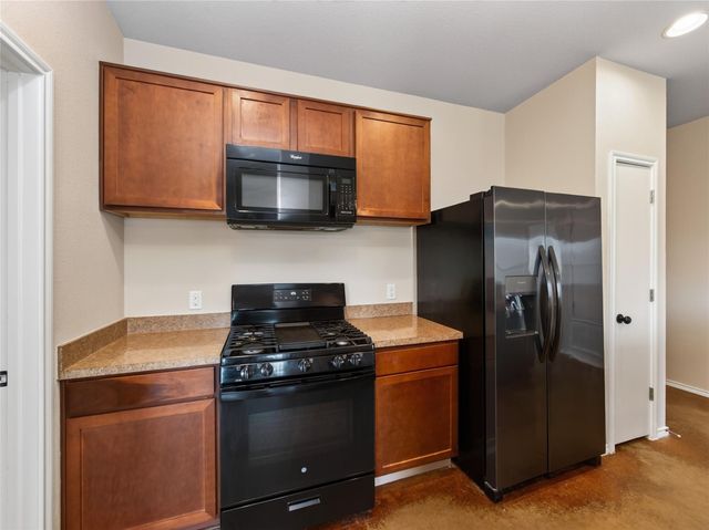 1480 Twin CV, Kyle, TX 78640