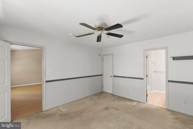 296 SOUR MASH RD, Harpers Ferry, WV 25425