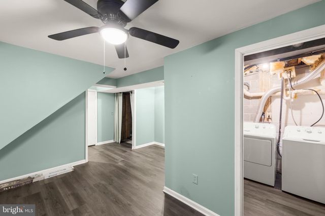 296 SOUR MASH RD, Harpers Ferry, WV 25425