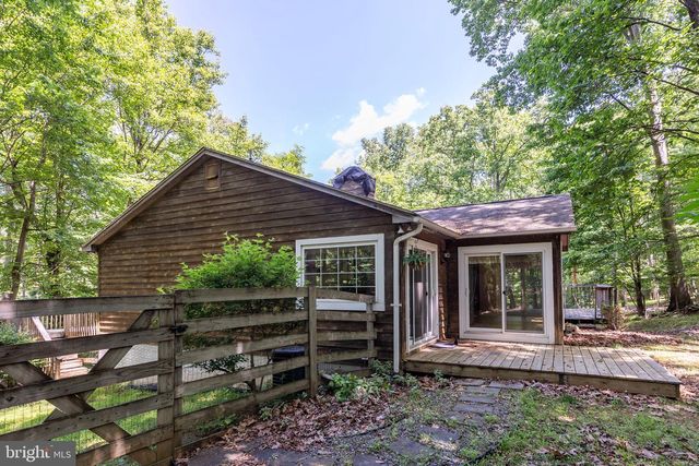 296 SOUR MASH RD, Harpers Ferry, WV 25425