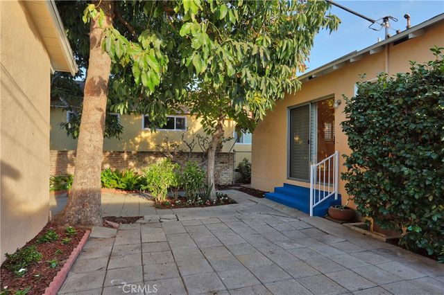 2111 W Verdugo Avenue, Burbank, CA 91506