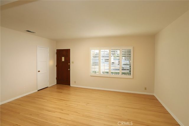 2111 W Verdugo Avenue, Burbank, CA 91506