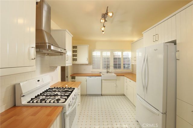 2111 W Verdugo Avenue, Burbank, CA 91506