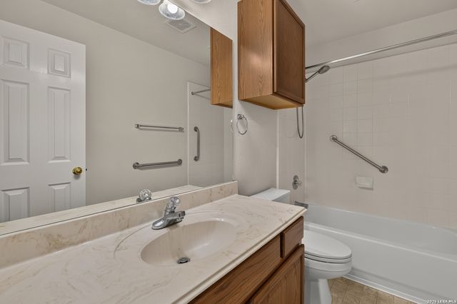 2407 REDLAND PT, San Antonio, TX 78259