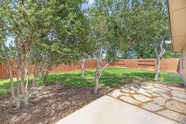2407 REDLAND PT, San Antonio, TX 78259