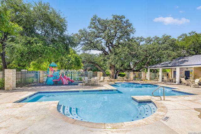 2407 REDLAND PT, San Antonio, TX 78259
