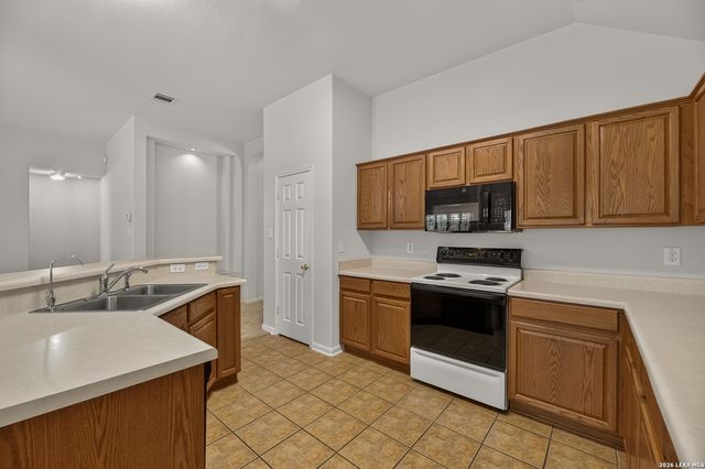 2407 REDLAND PT, San Antonio, TX 78259